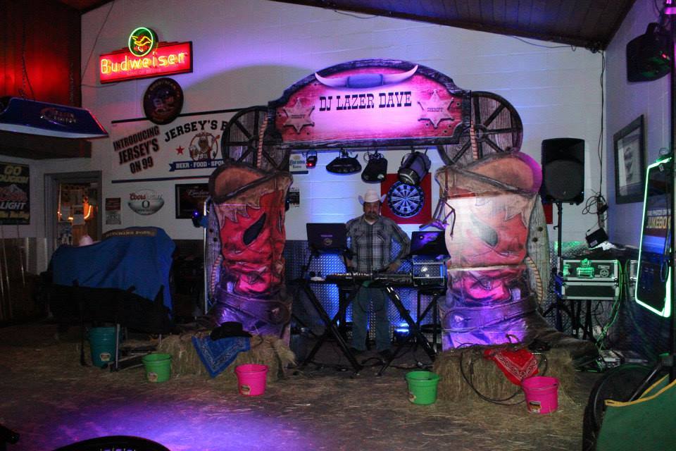 Western Party ...great for corporate events and birthday parties.